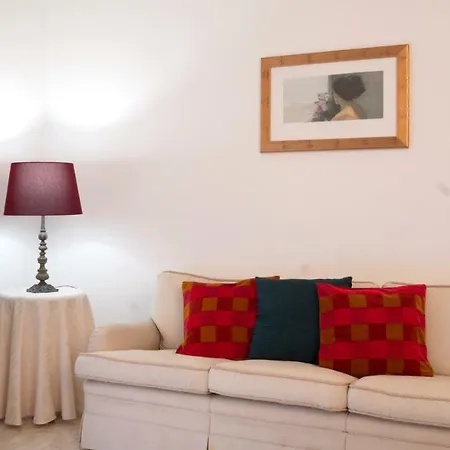 Апартаменты Punta Levante *